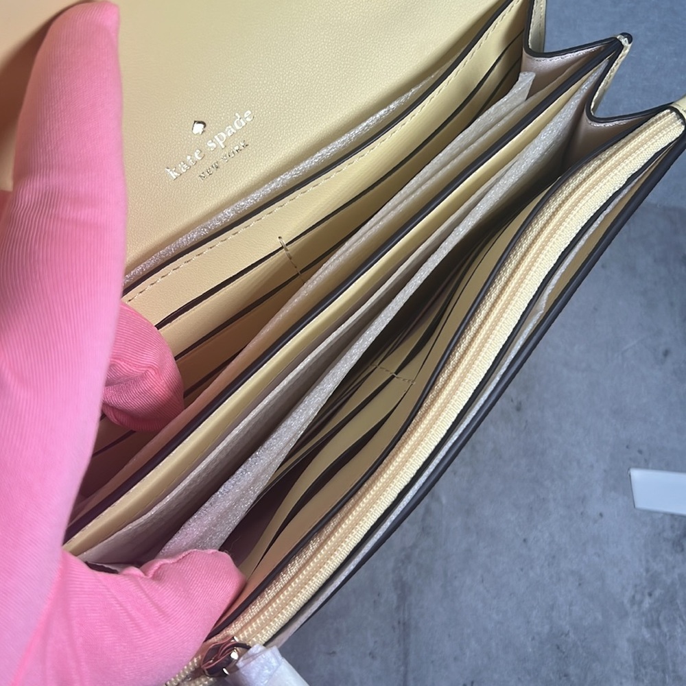 Kate Spade Dana Wallet on String Butter - Picture 12 of 16